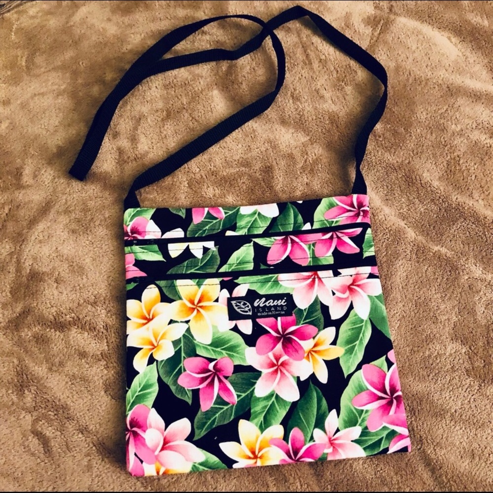 Beautiful Crossbody bag from Hawaii